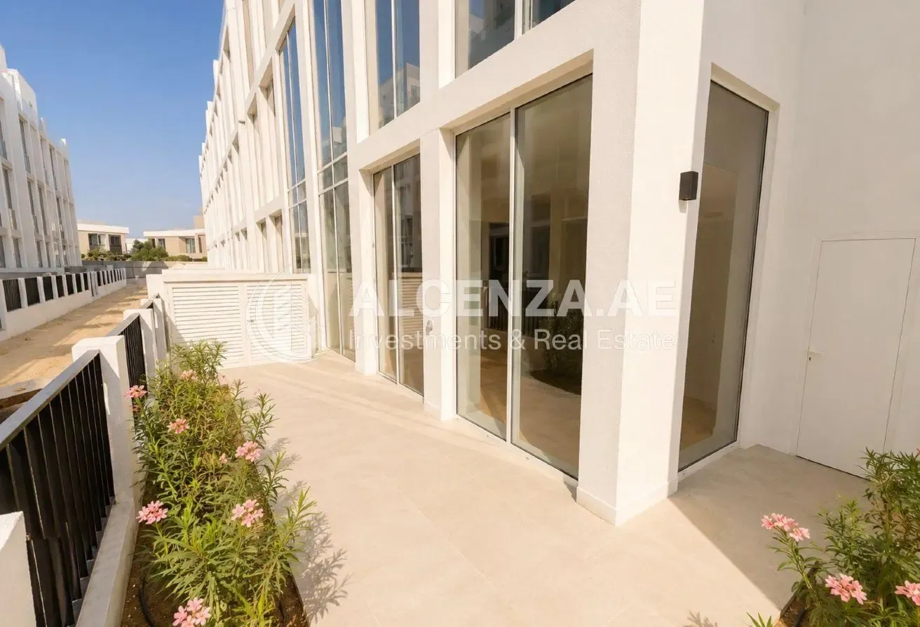 2 Months Free | Next to Lagoon | L-Shape Backyard