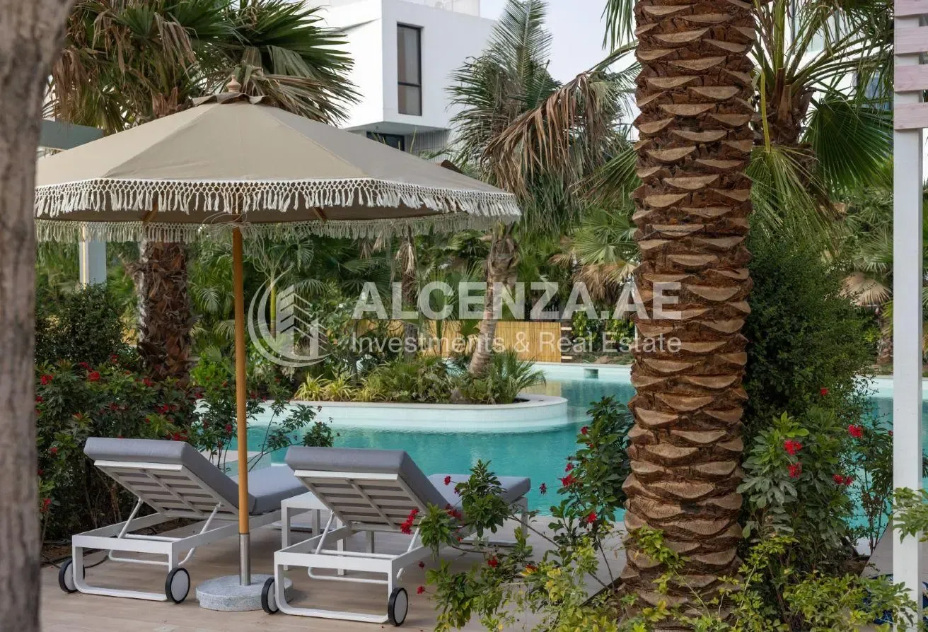 2 Months Free | Next to Lagoon | L-Shape Backyard