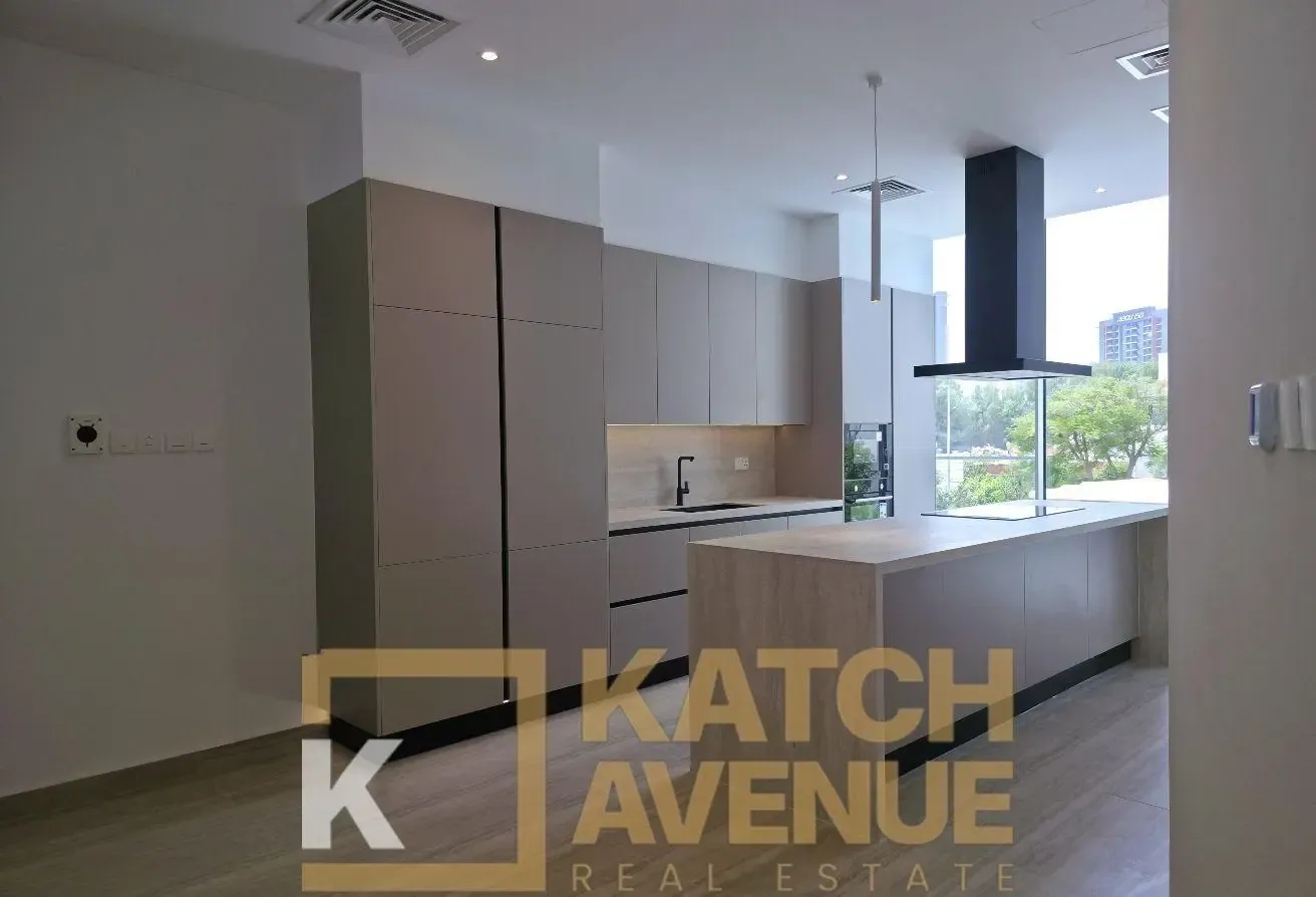 Price Negotiable | Ready to Move | Private Pool