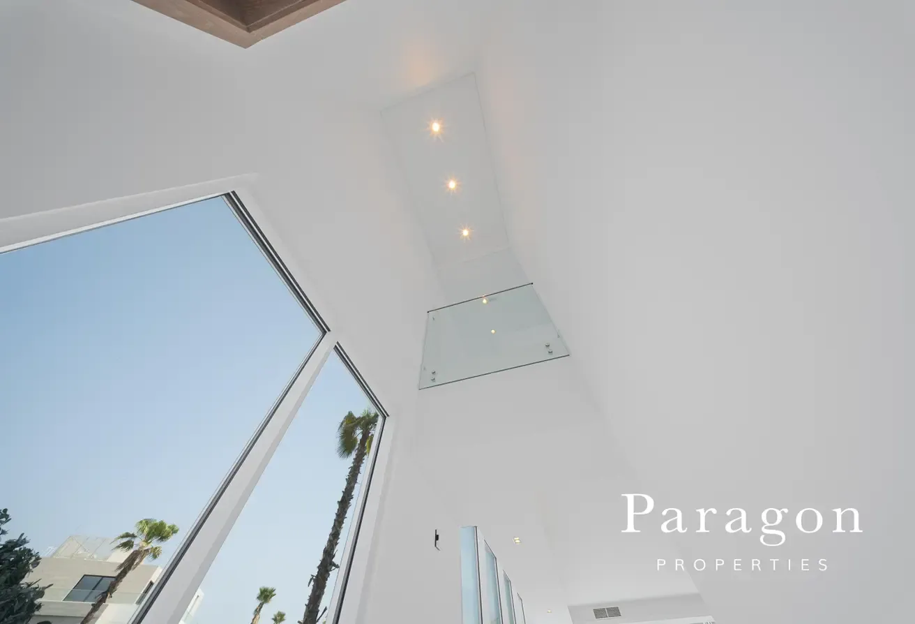 Corner Villa | Contemporary | Refined Living