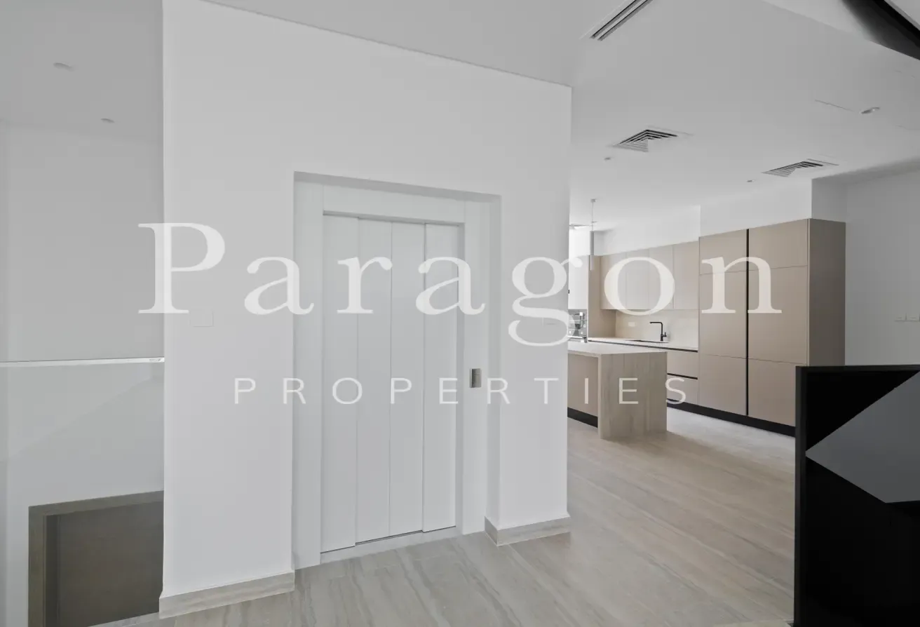 Middle Row | New to Market | Exceptional Value