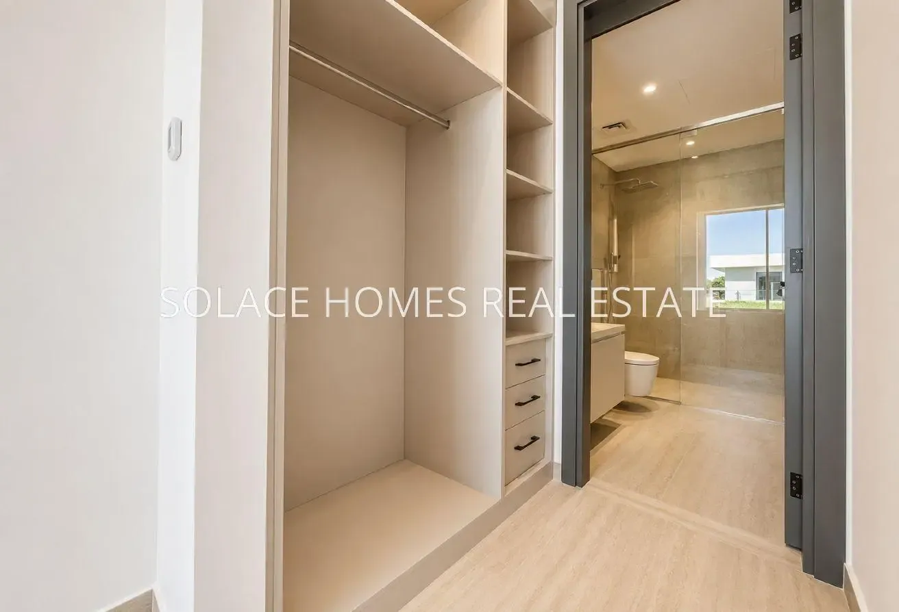 Middle - Vacant - Ready to Move In - Single Row