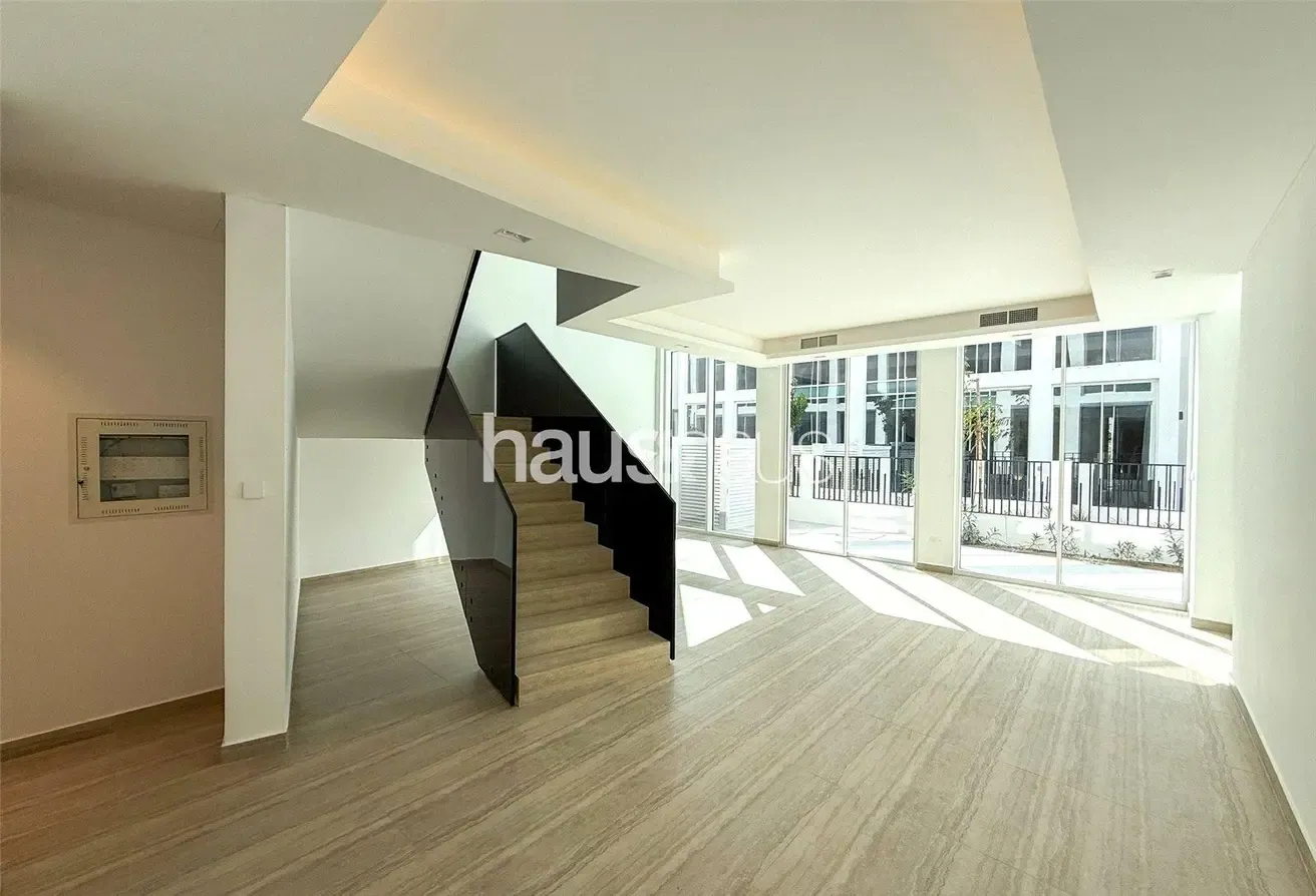 Corner Plot | Private Pool | Lagoon views