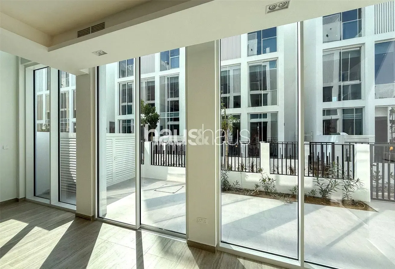 Corner Plot | Private Pool | Lagoon views