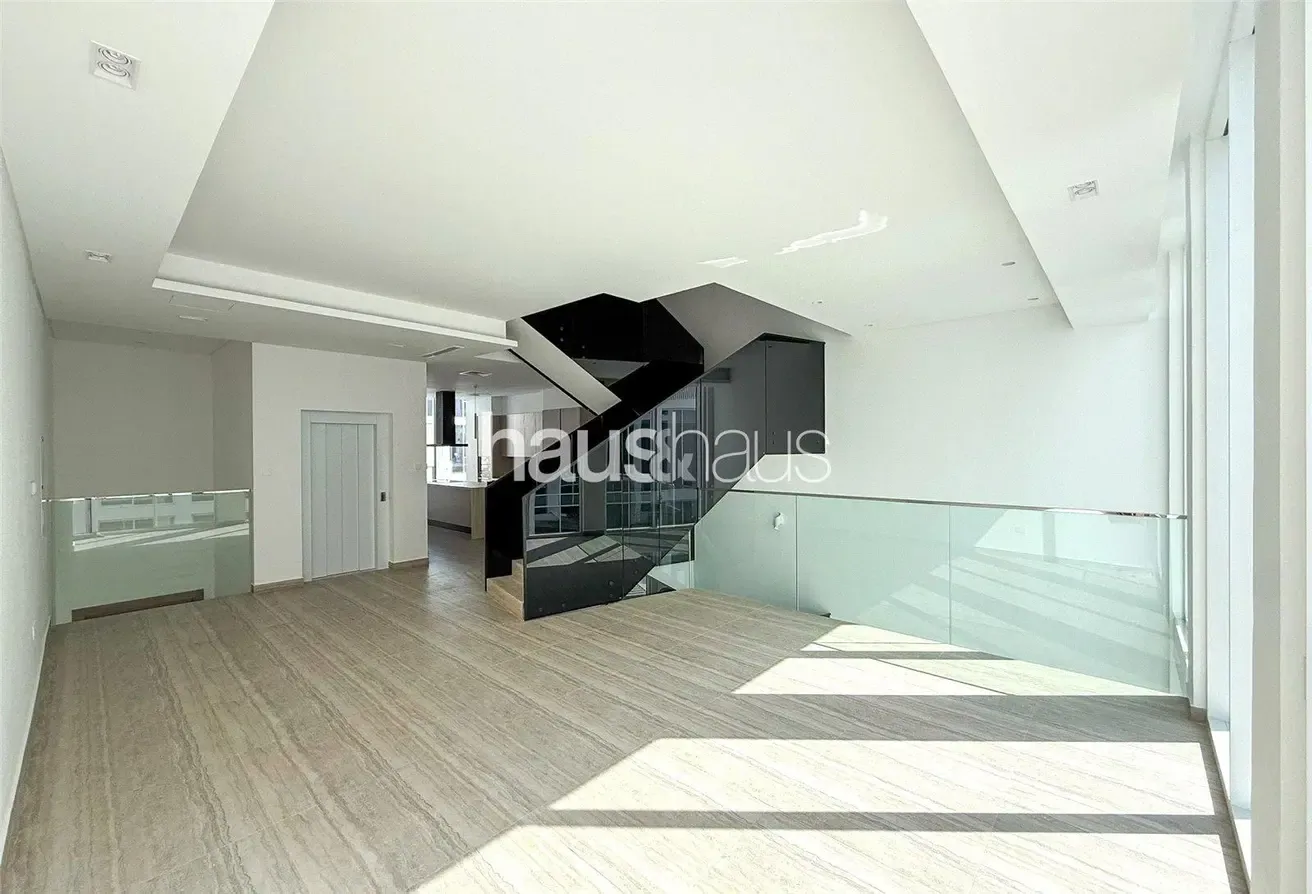 Corner Plot | Private Pool | Lagoon views