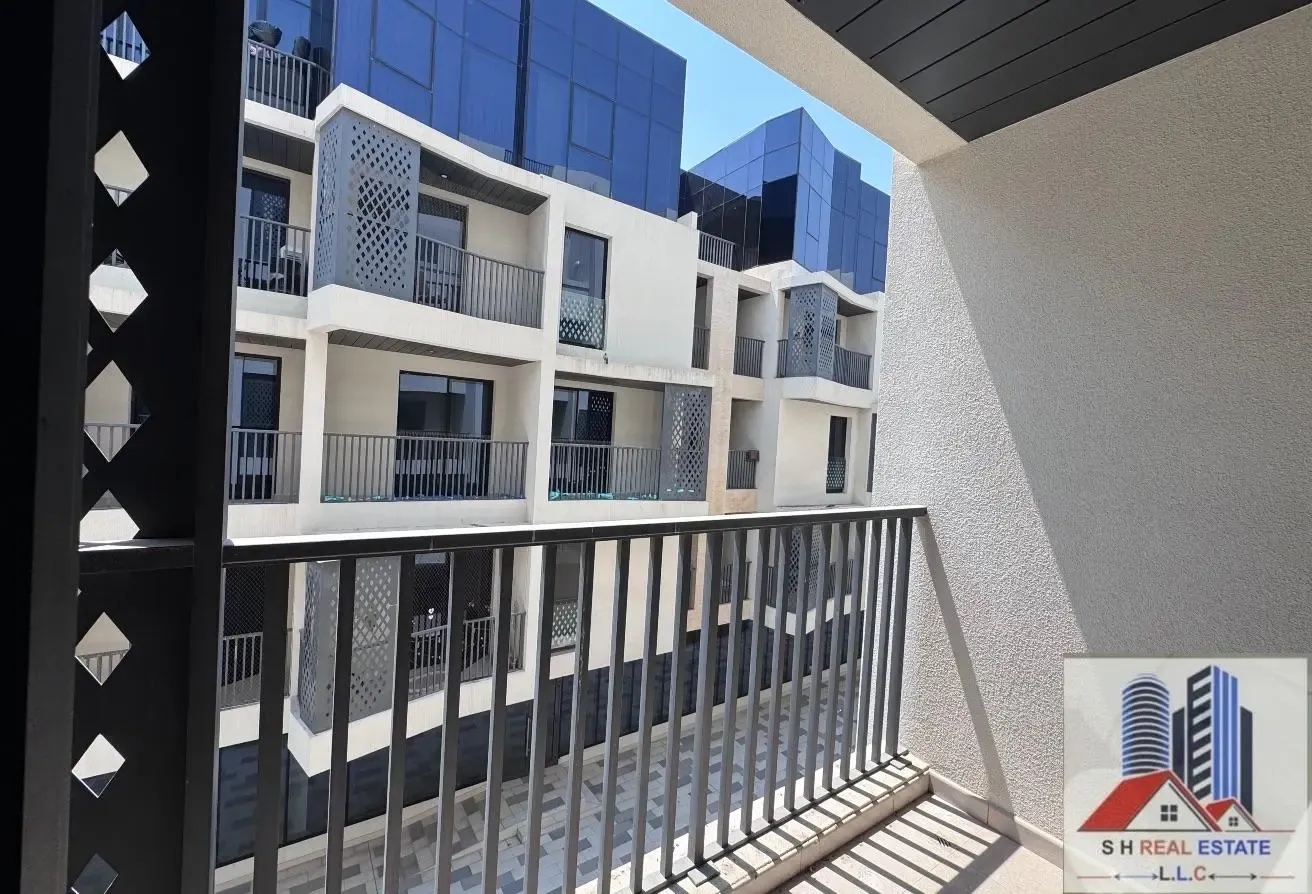 3 BR Apartment with Water View in Mirdif