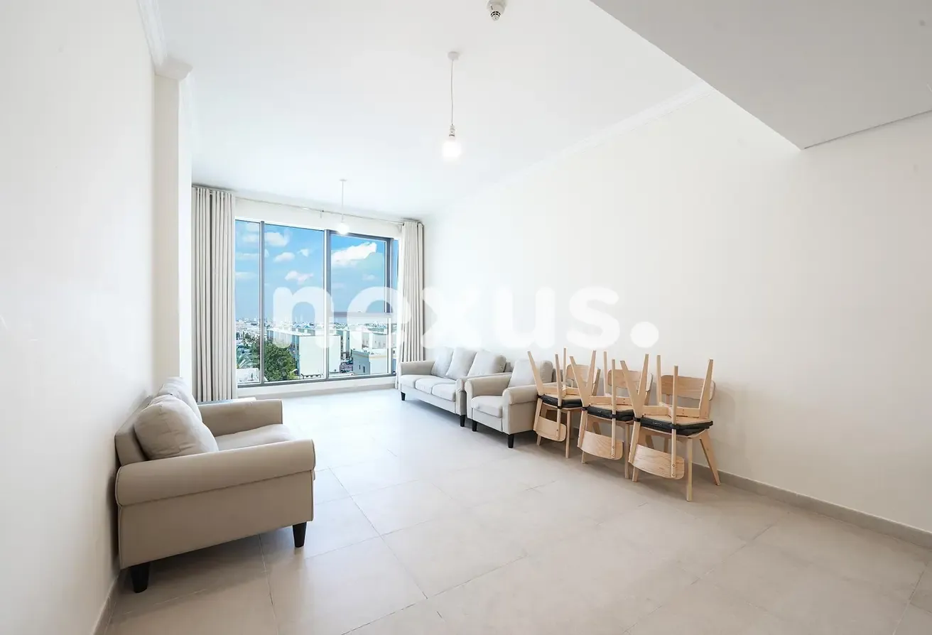 Bright | Vacant | Flexible Cheques | Best Price
