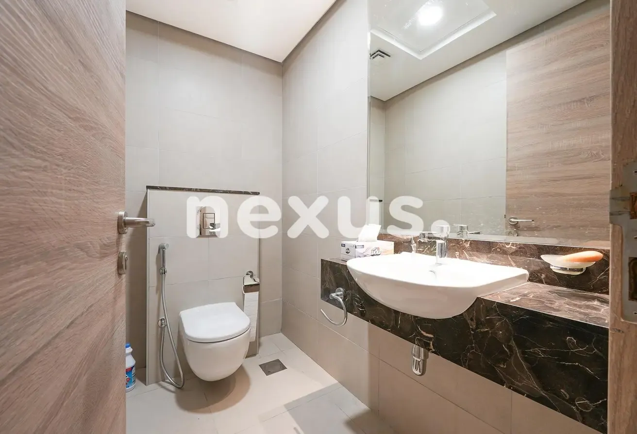 Bright | Vacant | Flexible Cheques | Best Price