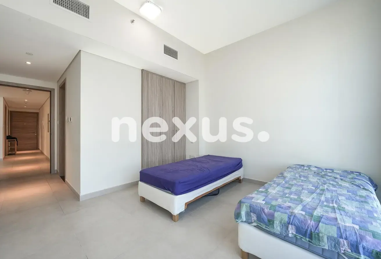 Bright | Vacant | Flexible Cheques | Best Price
