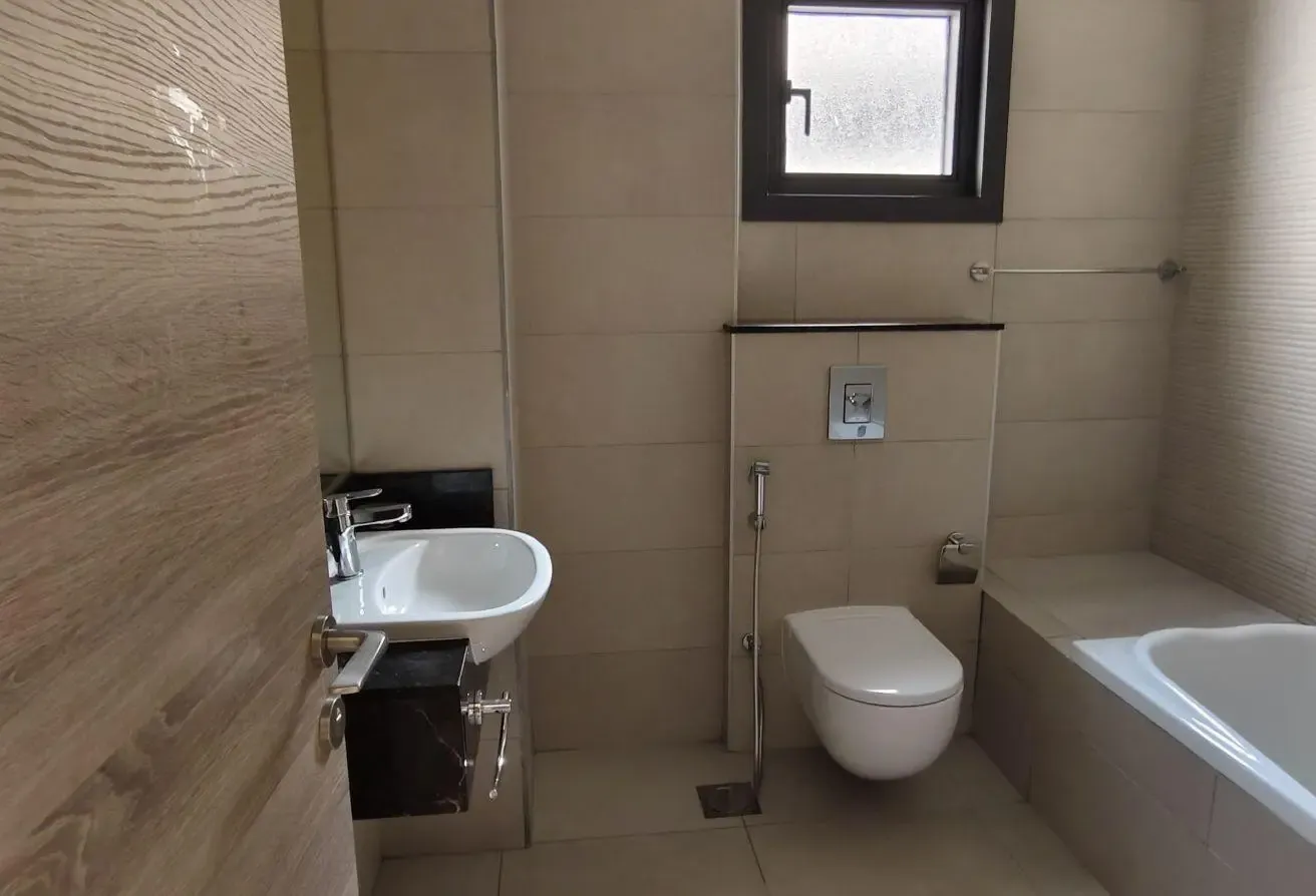Generous Space | Bare Unit | Prime Mall Location