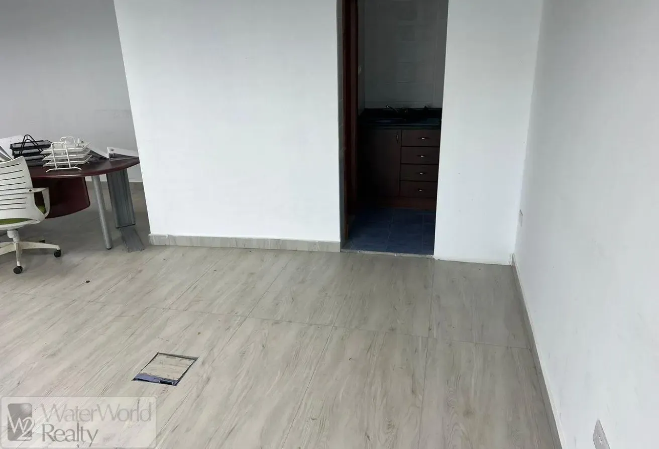 Office for Sale | Rented |DSO LICENSE ONLY