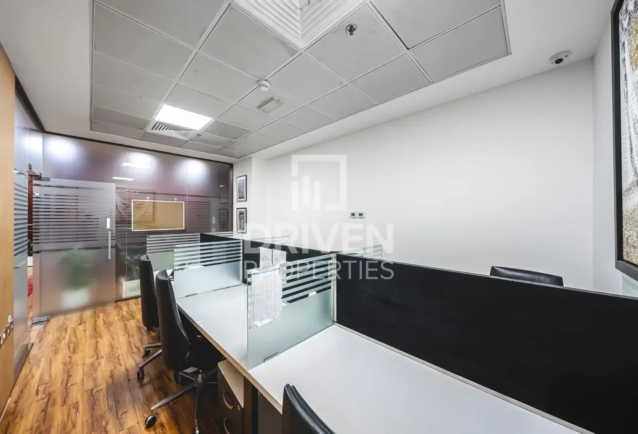 VOT | Combined Units | Grade A | 12 Parking
