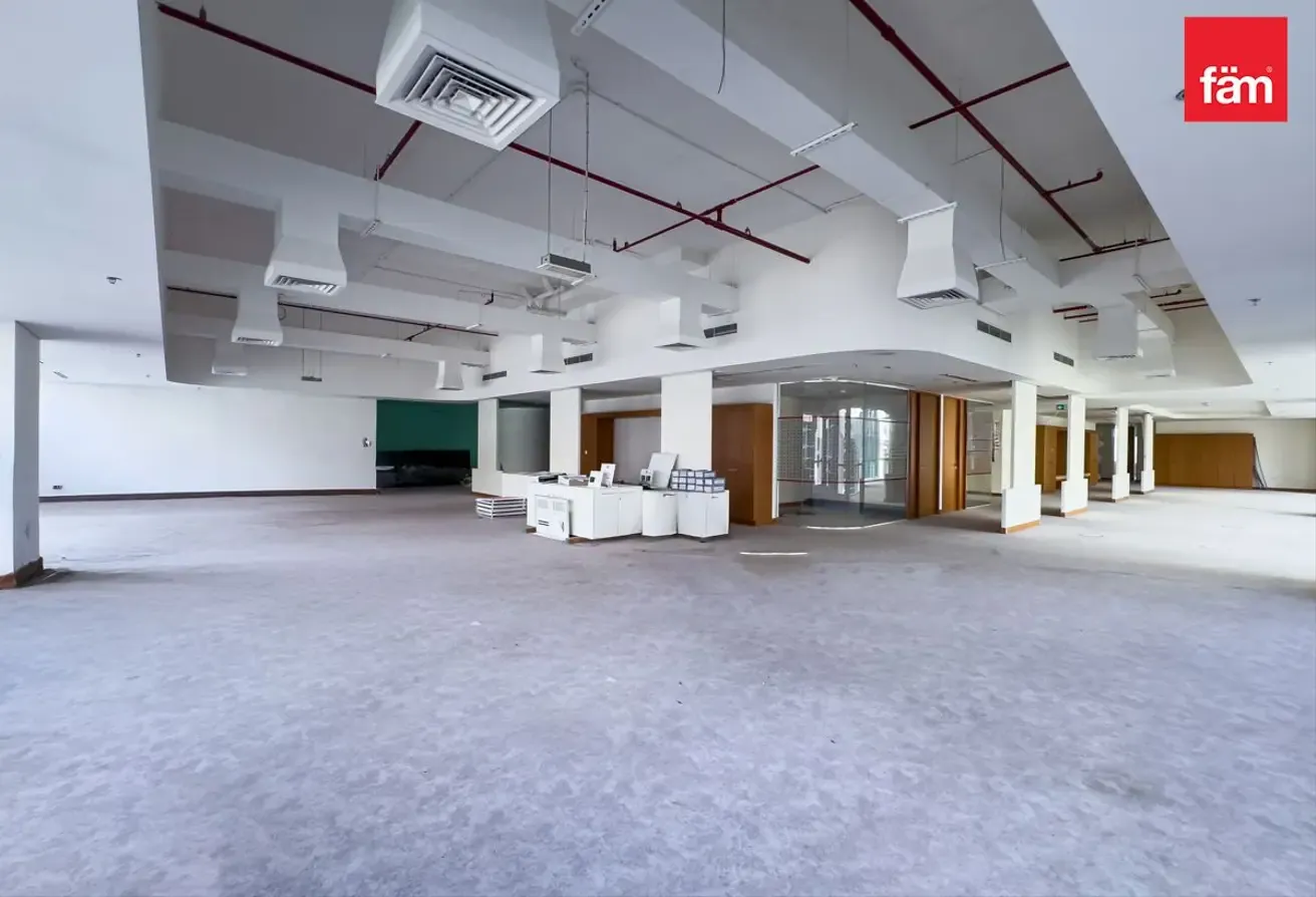 Vacant Office | Spacious Area | Prime Location