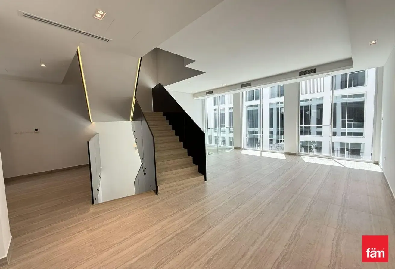 Brand New  Luxury  Ixora  Modern  Vacant