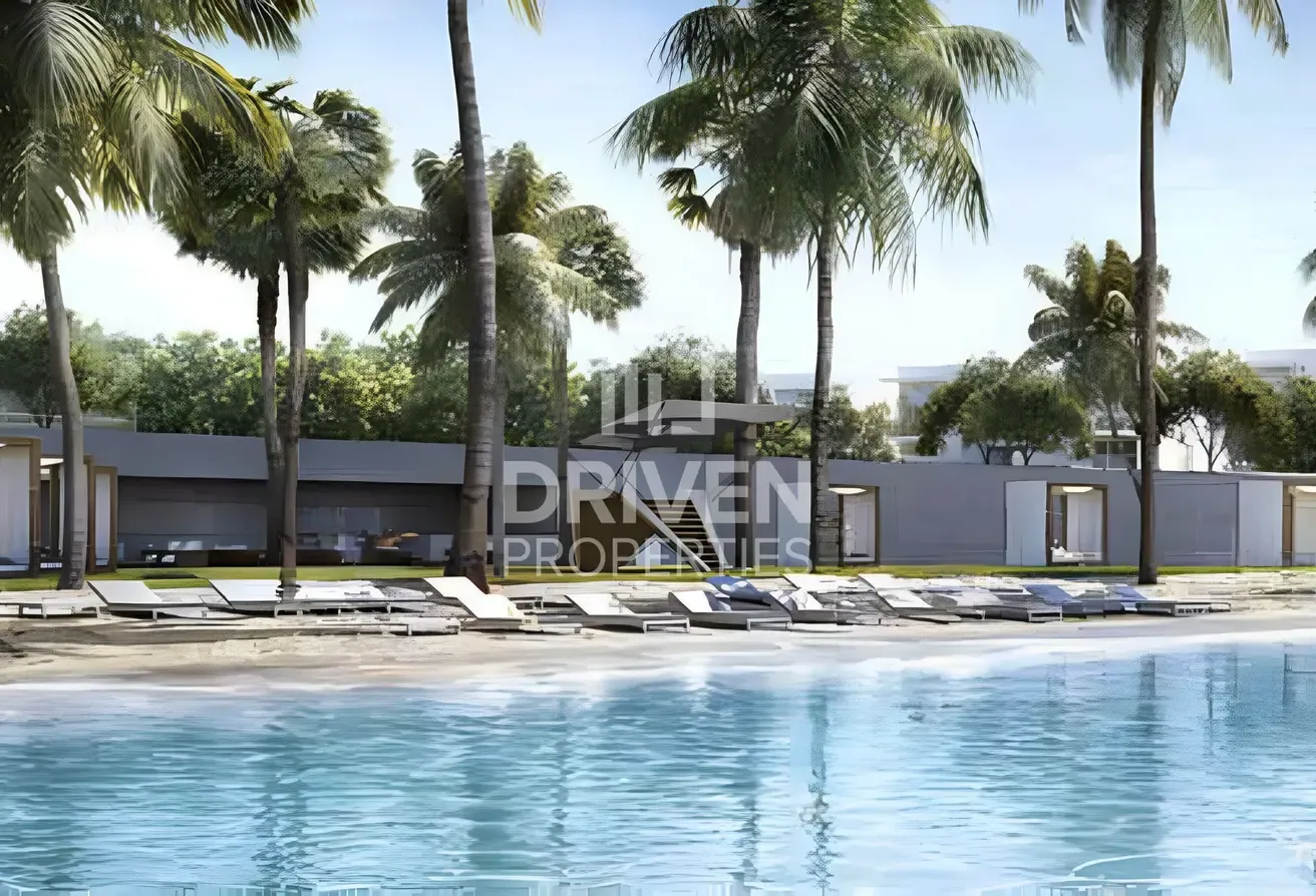 Lagoon View | Luxury Living | Prime Location