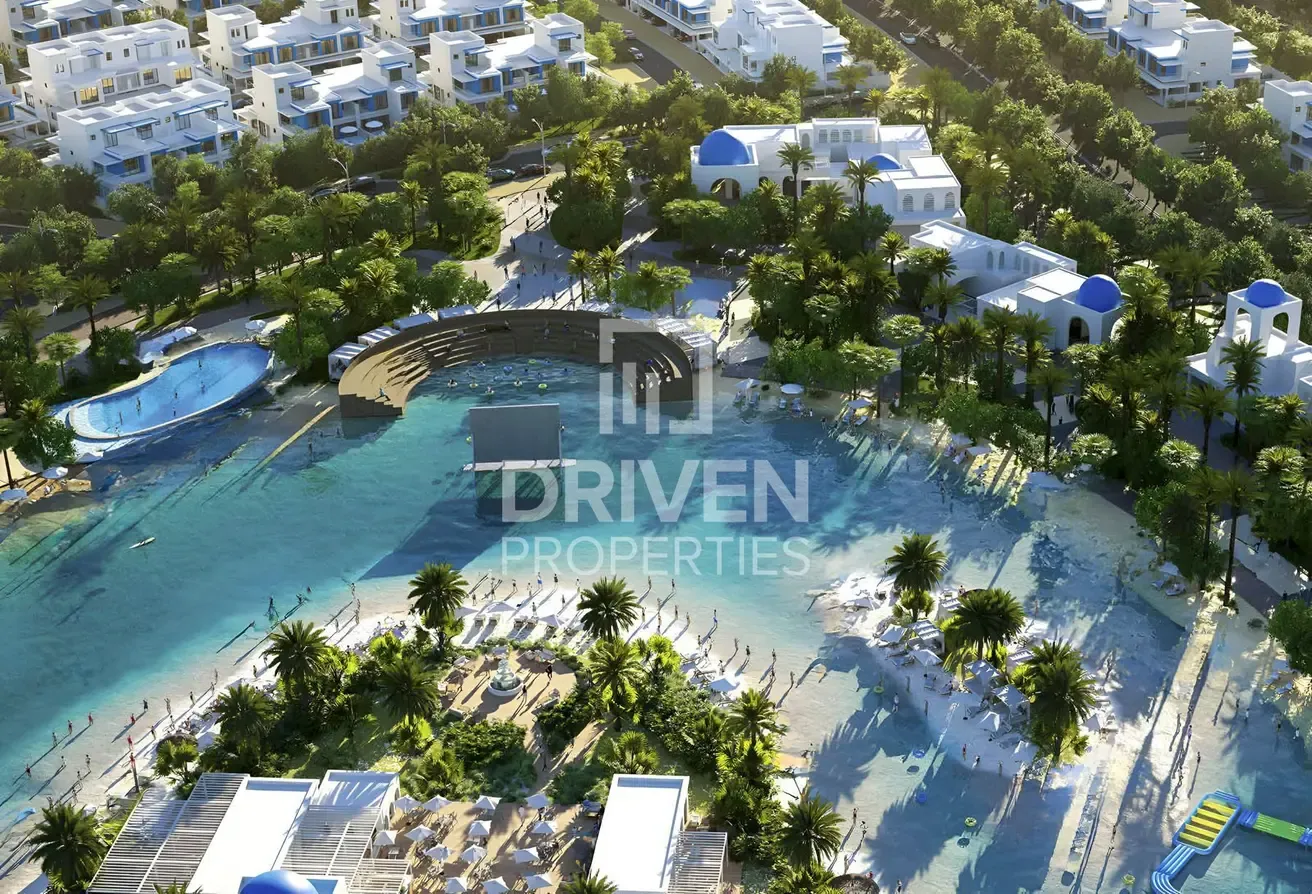 Lagoon View | Luxury Living | Prime Location