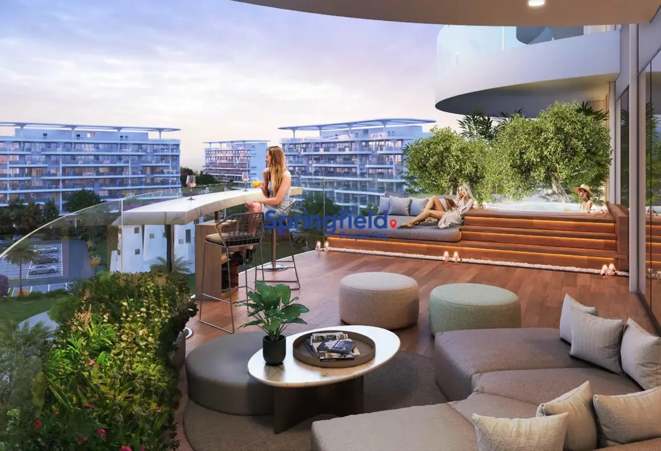 Resale l Waterfront Living l Ready Soon