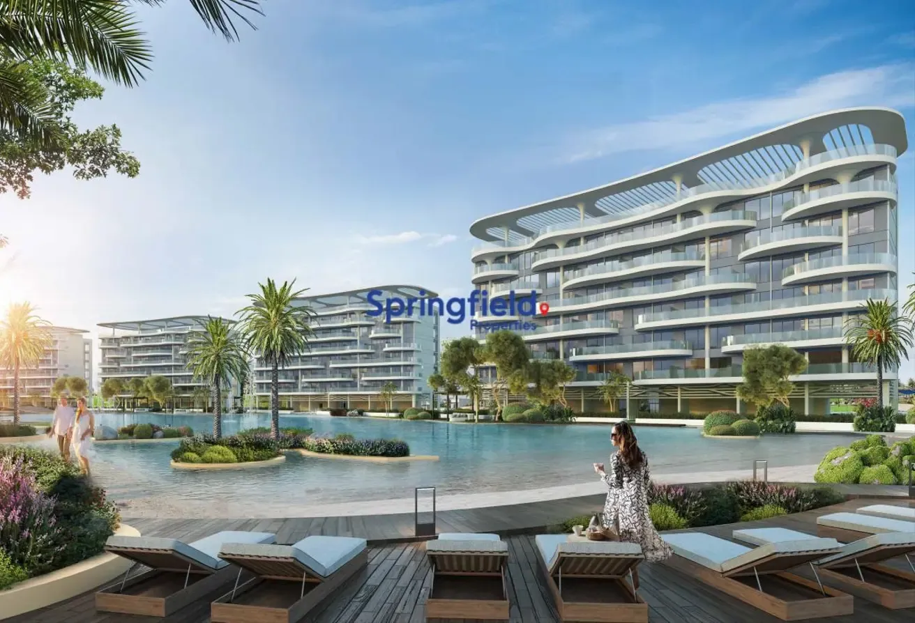 Resale l Waterfront Living l Ready Soon