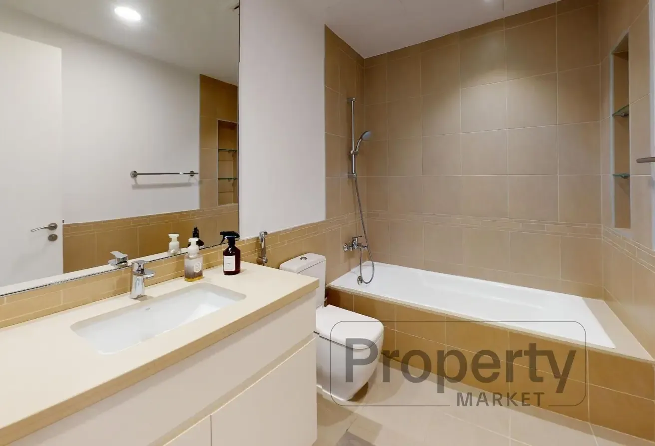 Corner Unit | Terrace | Unfurnished | Vacant