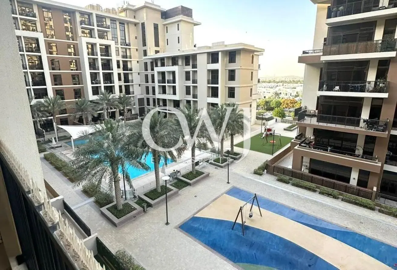 Upgraded | Furnished | Vacant | Amenities Facing
