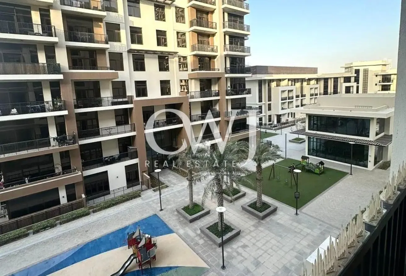 Upgraded | Furnished | Vacant | Amenities Facing