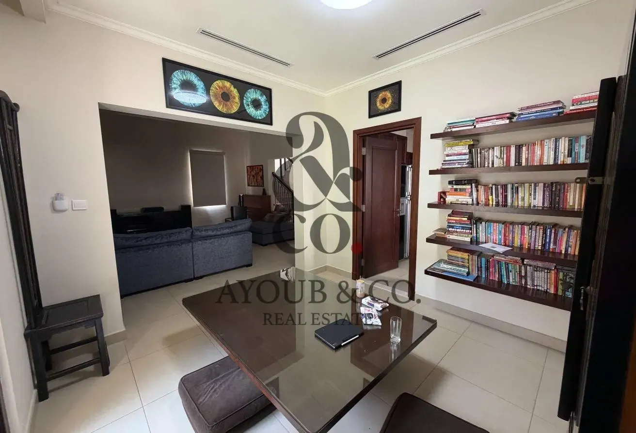 Gated Community | 5BR Villa | Maid Room