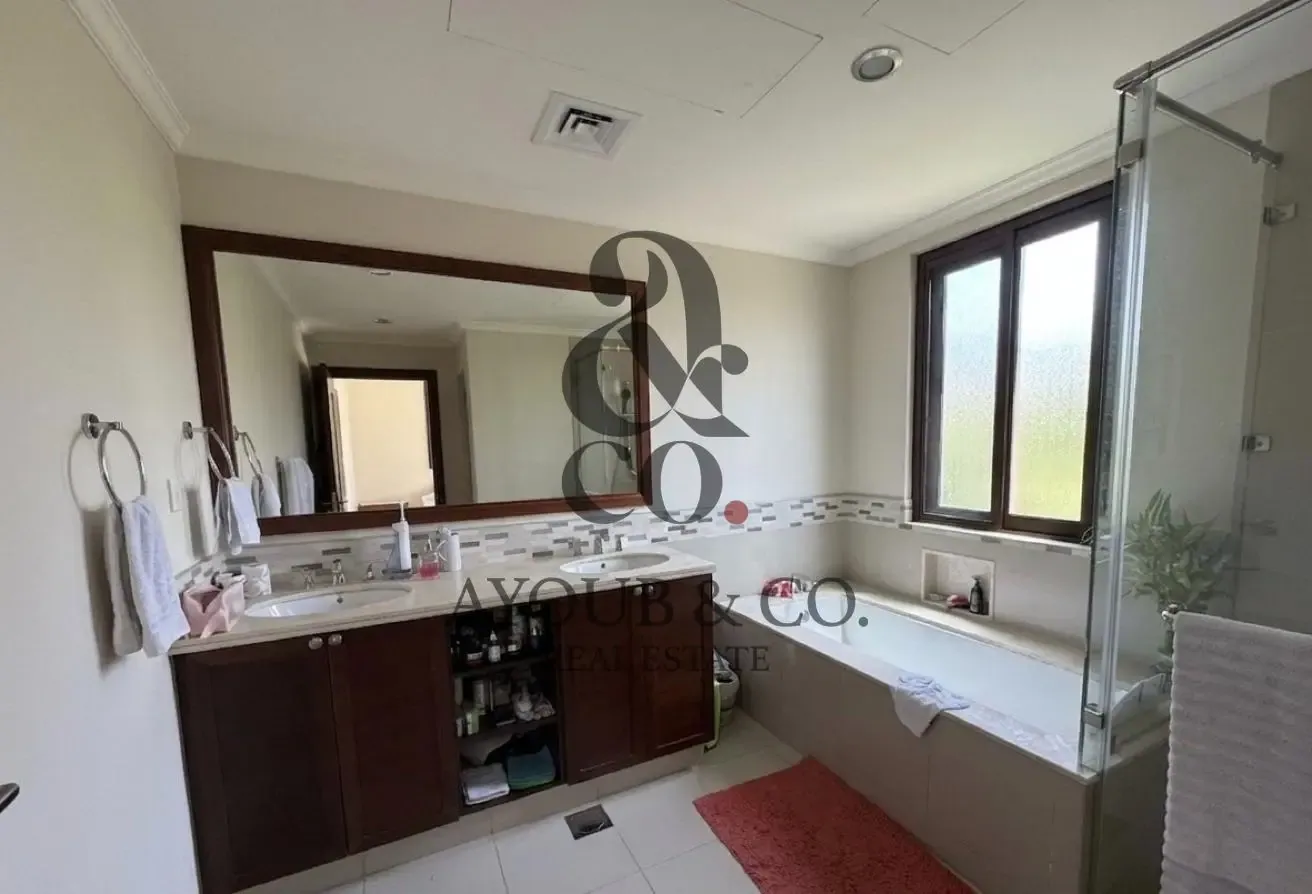 Gated Community | 5BR Villa | Maid Room
