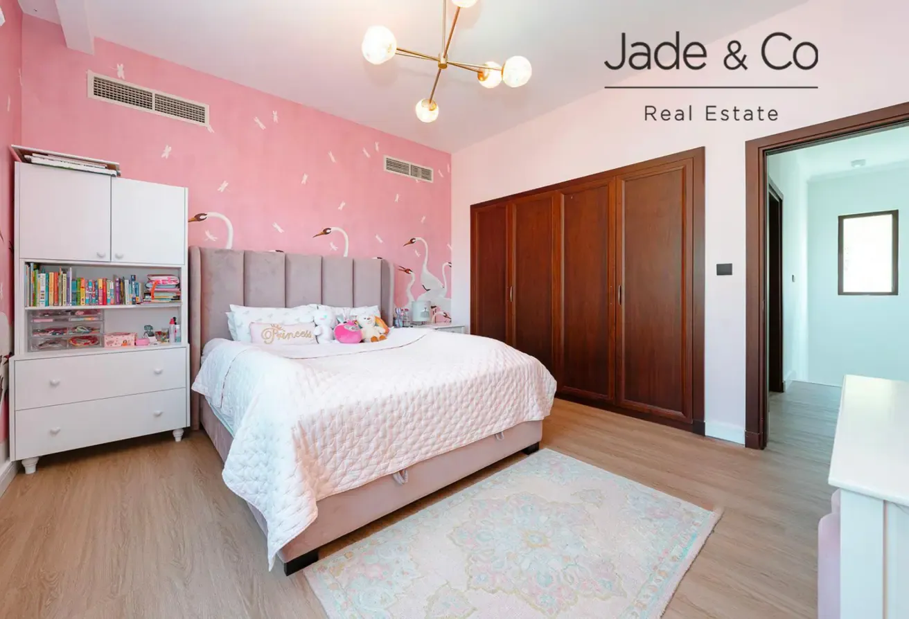 Community Expert | Close to Park | Renovated