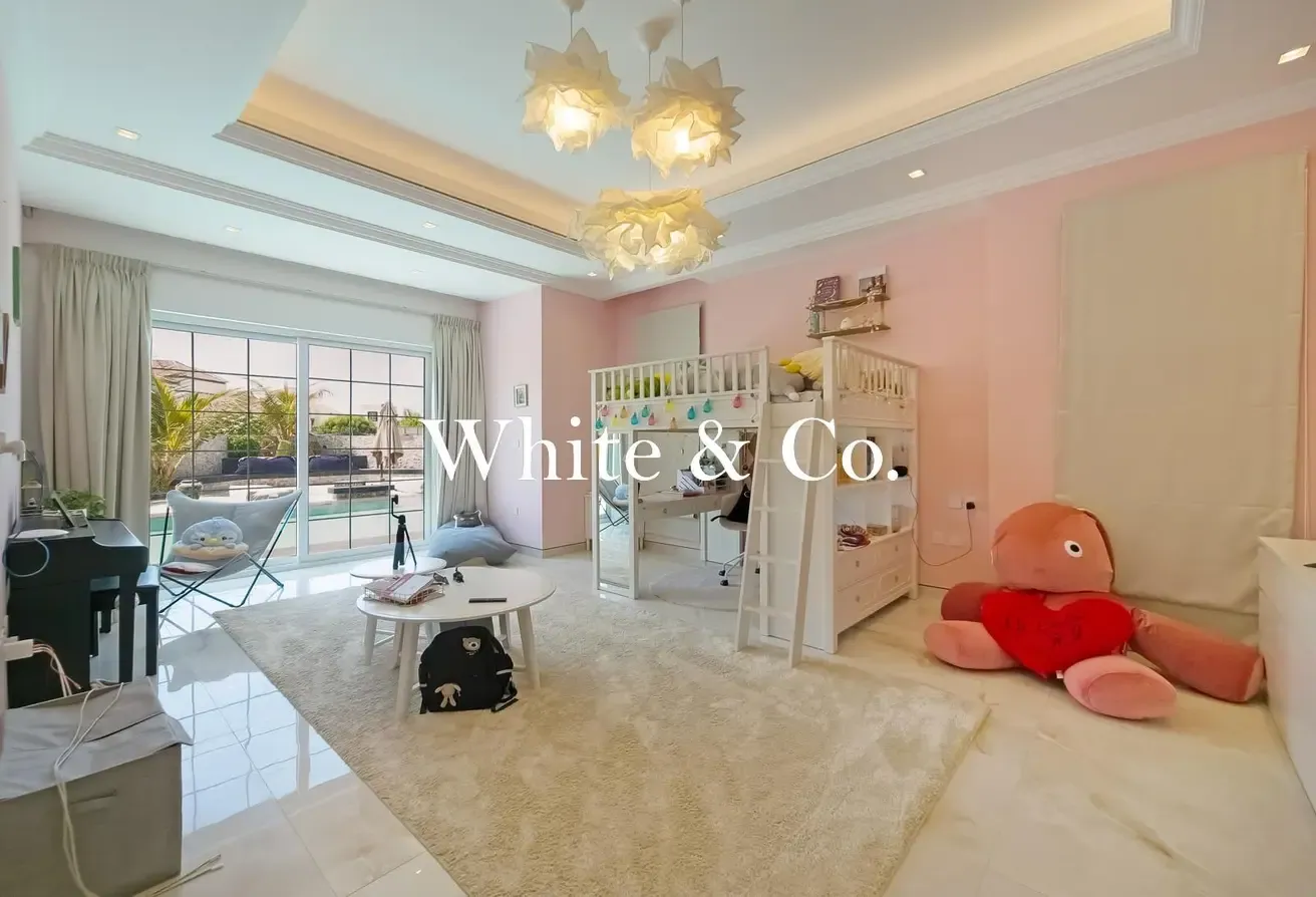 Custom Built | Fully Upgraded | Huge Plot