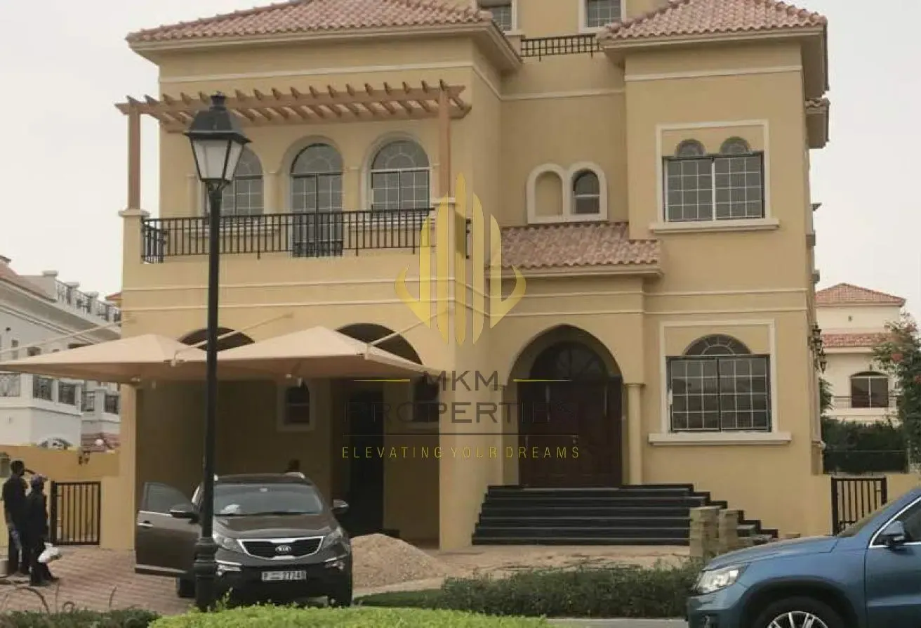 Modern 6BR Villa| Large Plot| Hacienda | The Villa