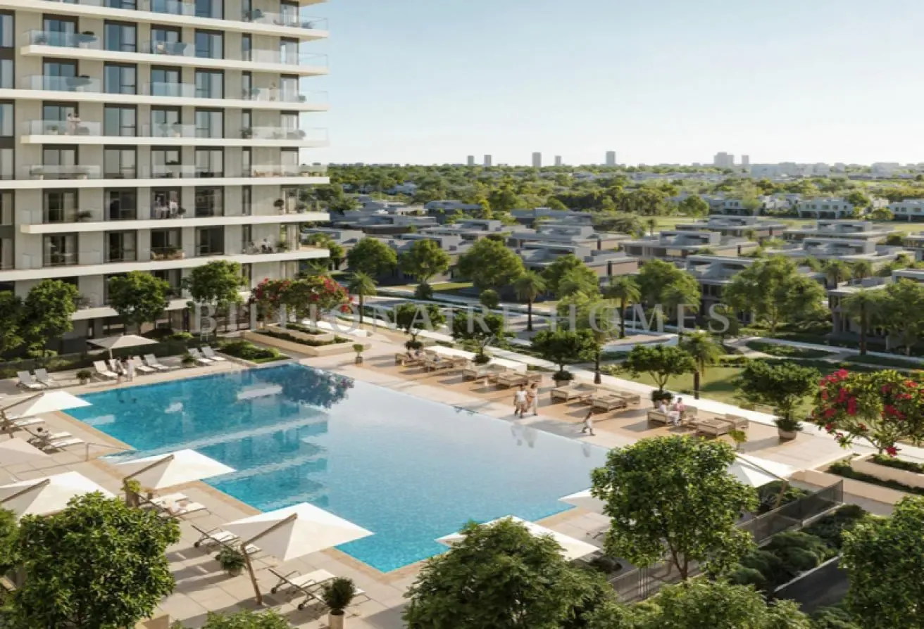 300K Below | High Floor | Golf Course View
