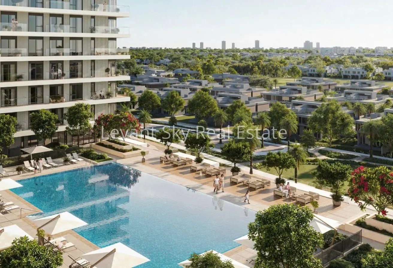 Golf Course View | Pool View | Bright