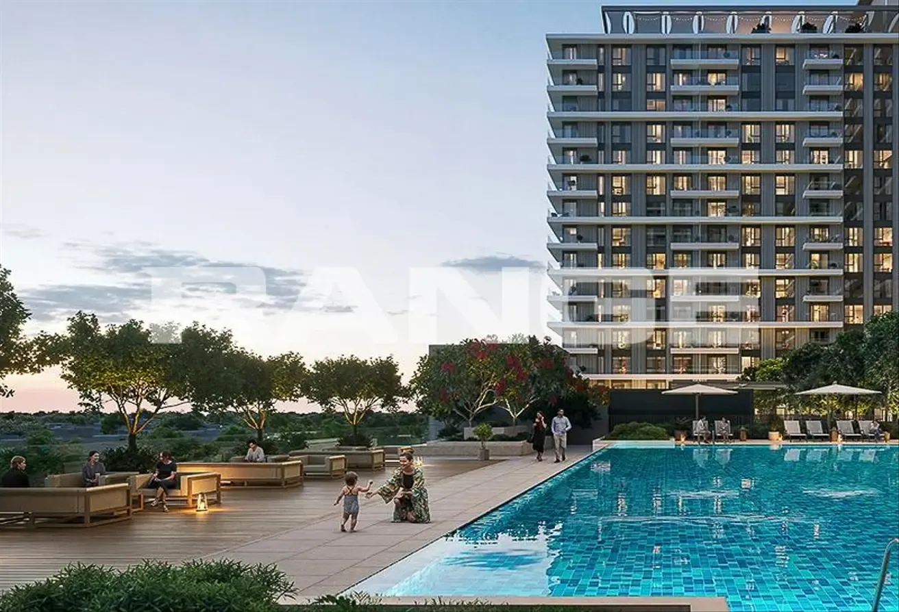 Luxury Apartment | With Stunning Golf Views