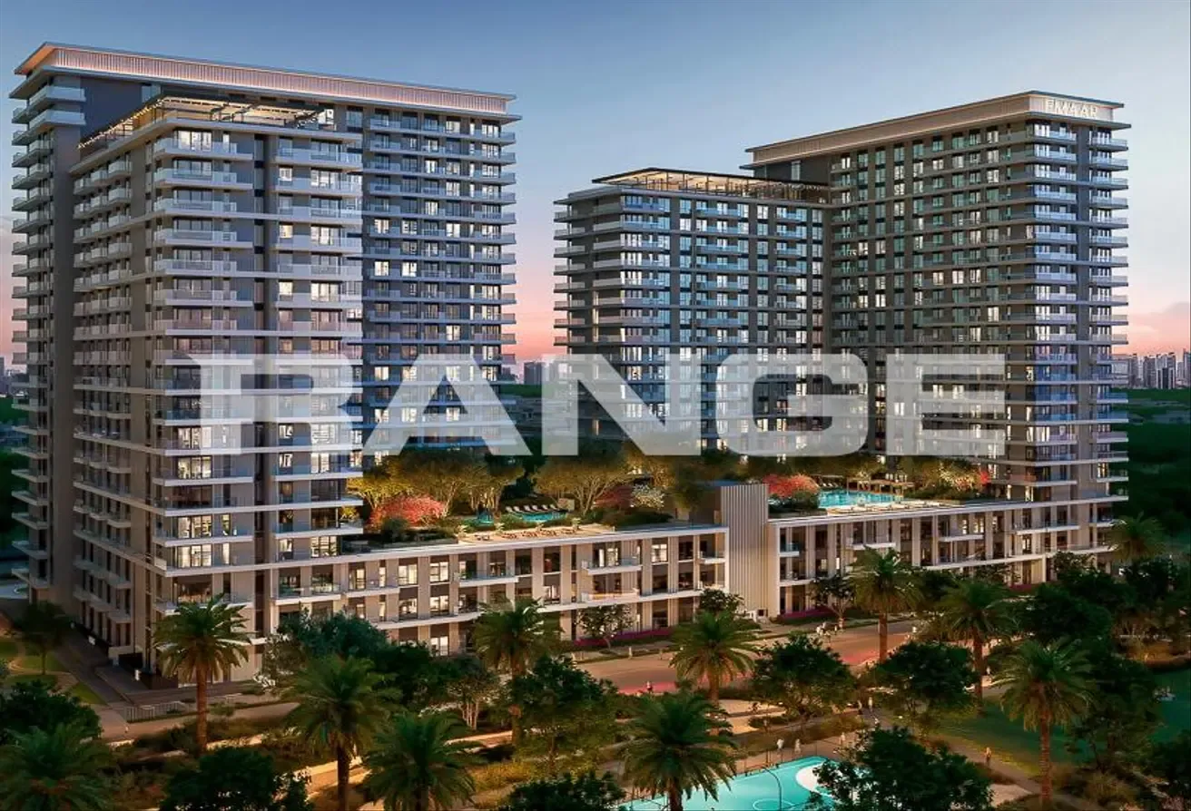 Luxury Apartment | With Stunning Golf Views