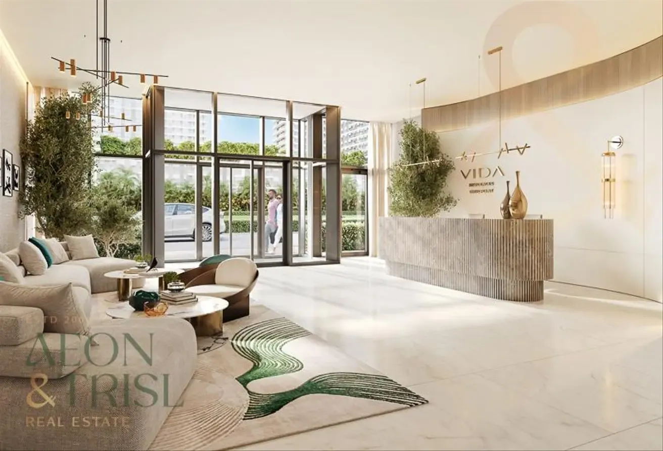 Corner Golf-Facing | Balcony | Exclusive