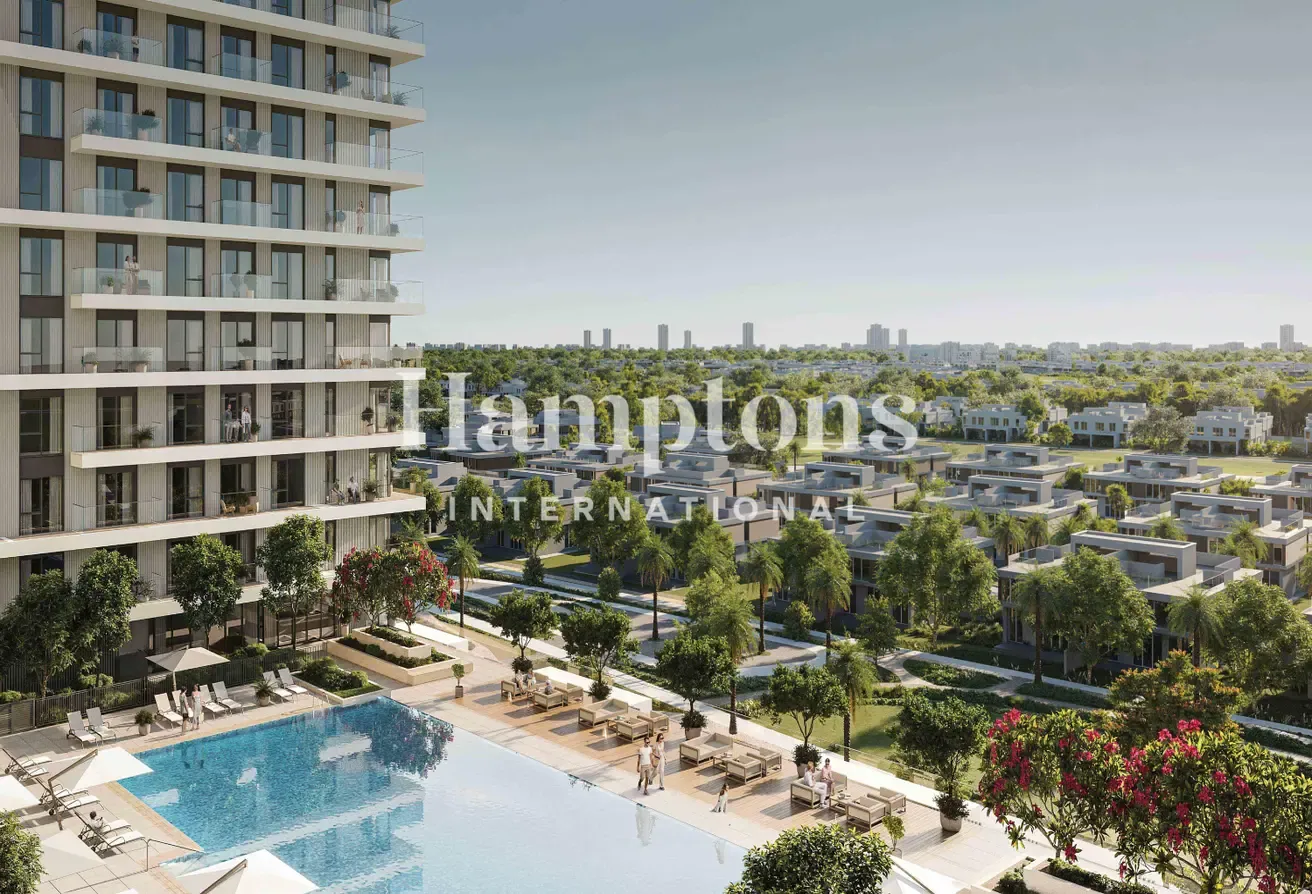 Corner Unit | Middle Floor | Golf Course