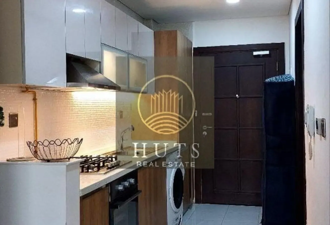 FURNISHED STUDIO | WITH BALCONY | DOWNTOWN VIEWS