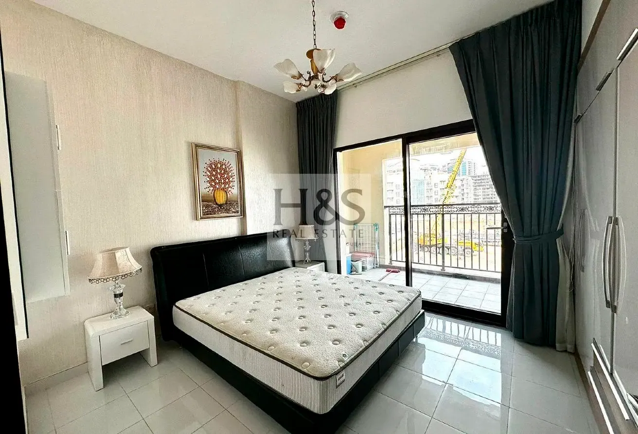 Furnished 2BR | Balcony | Community View