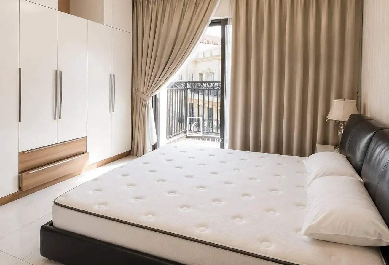 VACANT | FULLY FURNISHED | INVESTOR DEAL