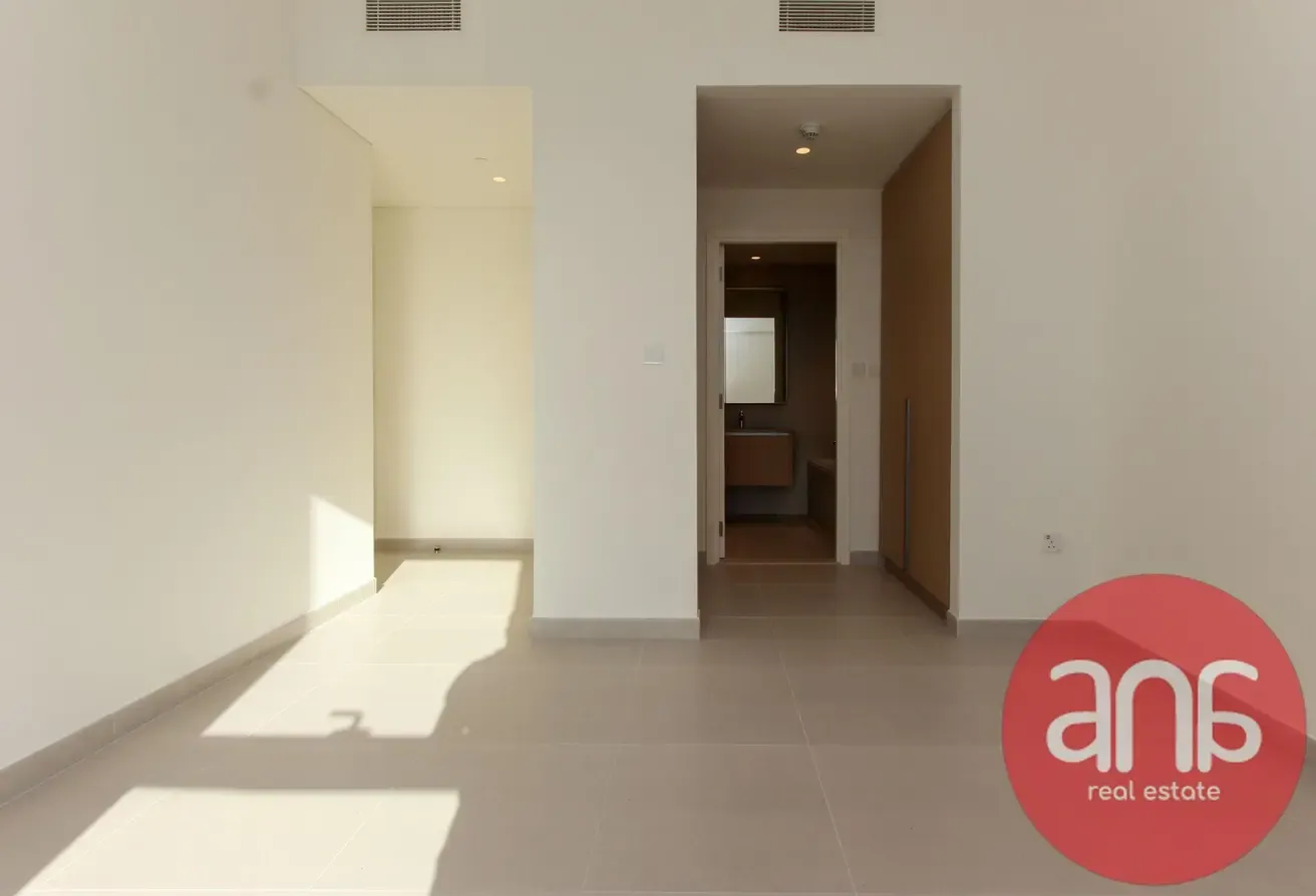 Corner Unit | Beach Access | Facing Creek Tower