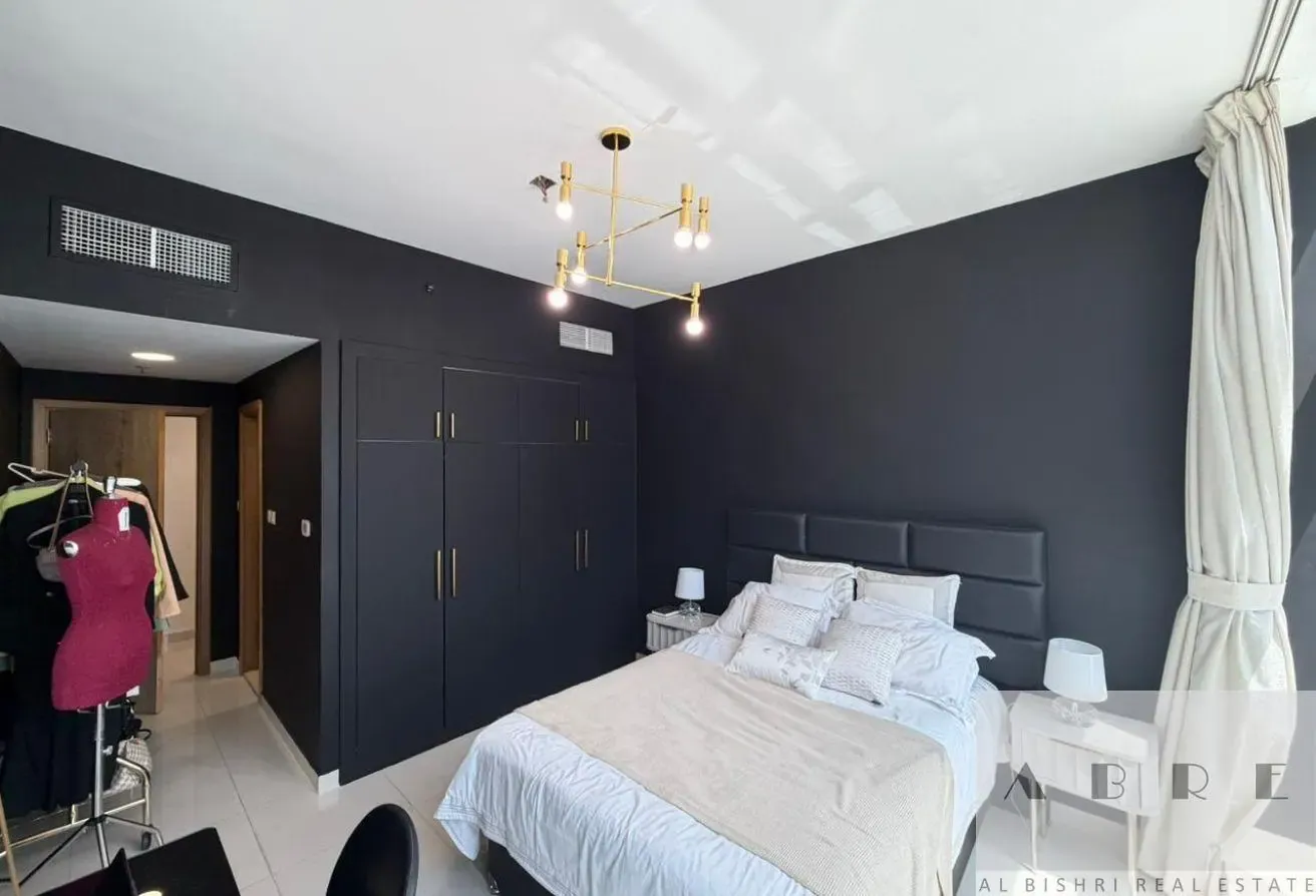 FULL MARINA VIEW - HIGH FLOOR - FULLY FURNISHED