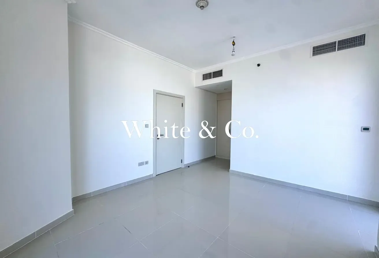 Vacant | Best Layout & View | High Floor