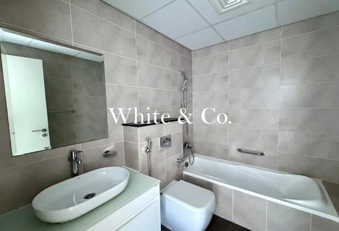 Vacant | Best Layout & View | High Floor