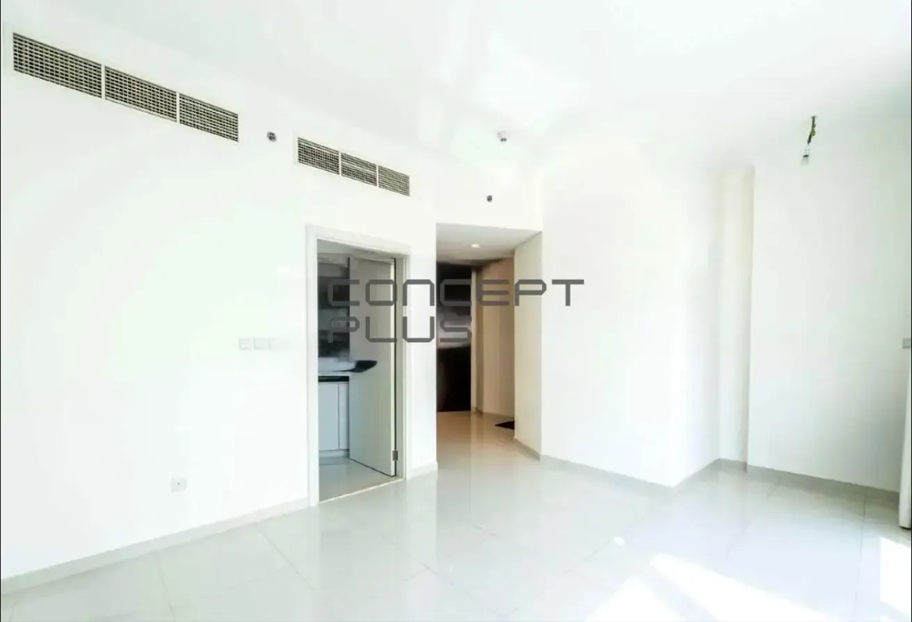 Community View | High Floor | Huge Balcony