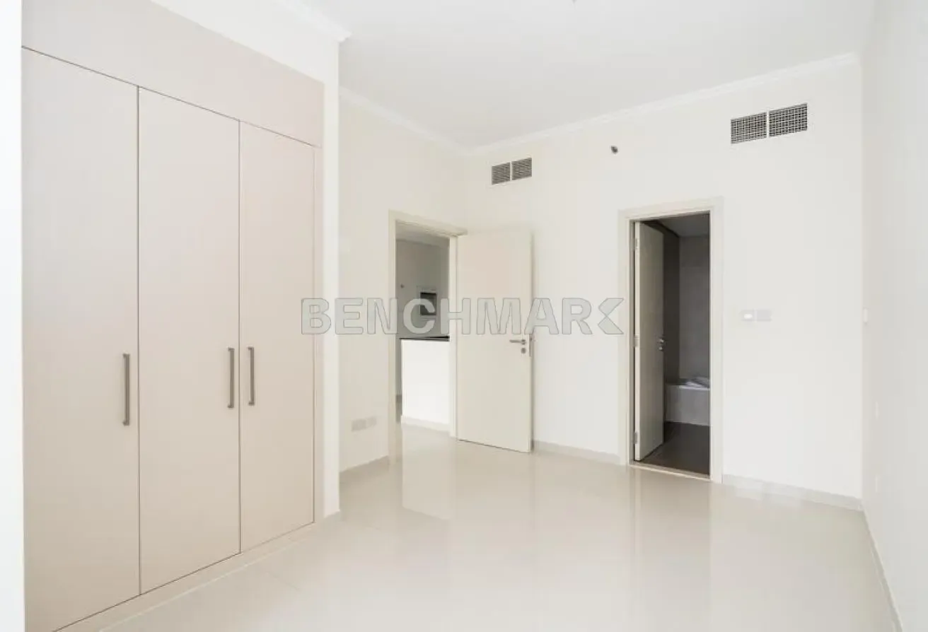 Golf View | Mid Floor | Investment Opportunity!