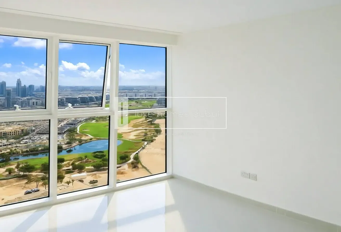 Golf Community | Modern 1BR | Investment Deal