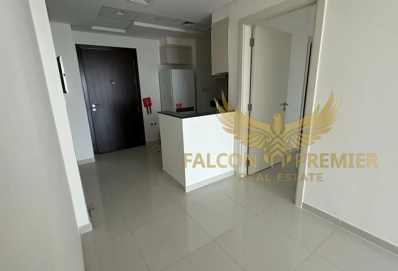Luxury 1BR | Rented Unit | Negotiable | Golf View