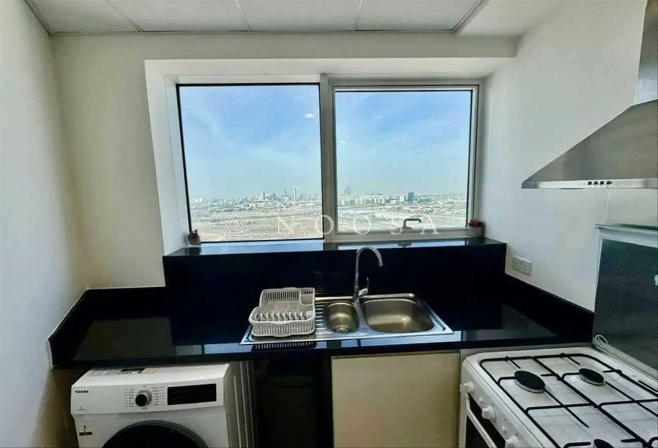 GOLF VIEW | HIGH FLOOR | VACANT