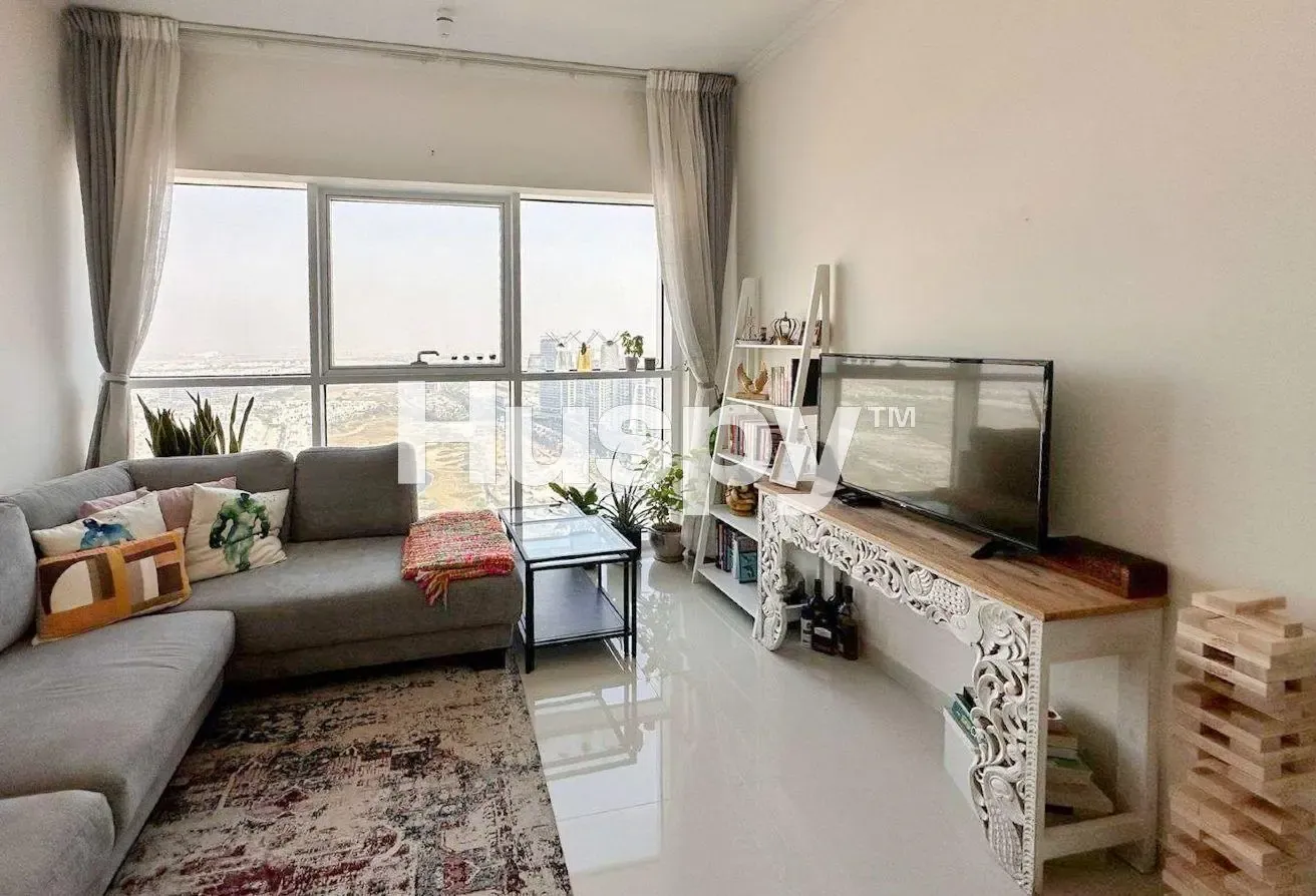 Corner | Appliances Included | Community View