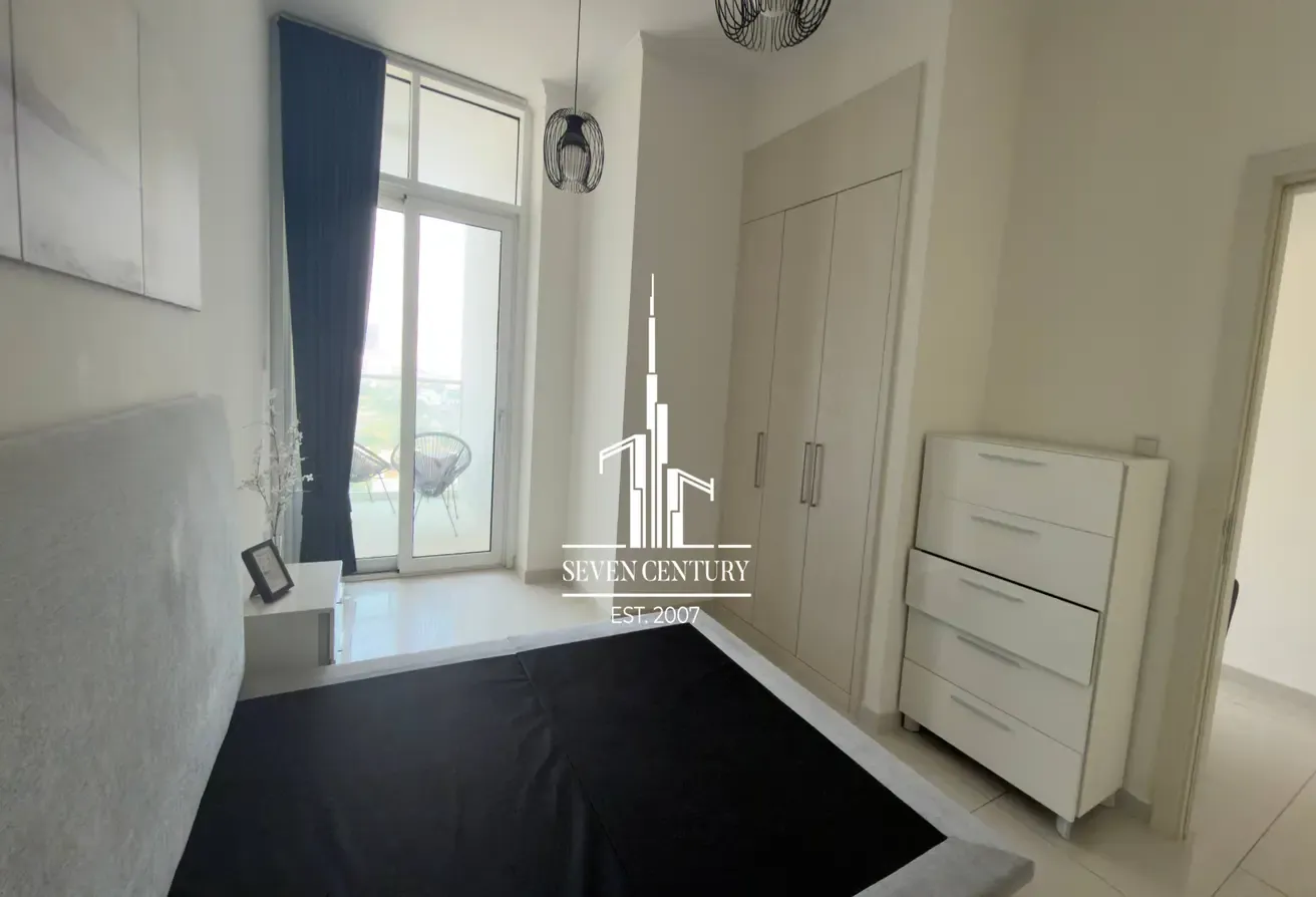 Balcony with Golf View | Vacant 1BHK | Prime